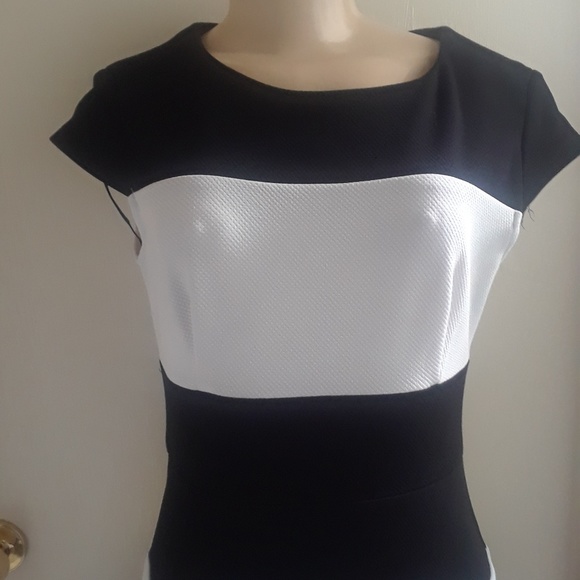 2 / $15 R & K Dress - Picture 2 of 4